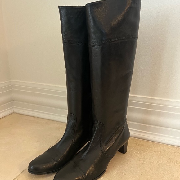 Cole Haan black boots - Picture 6 of 6